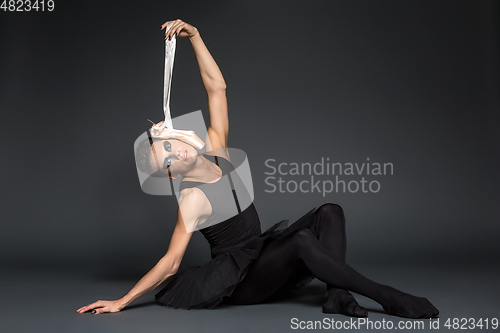Image of ballet dancer with dark makeup