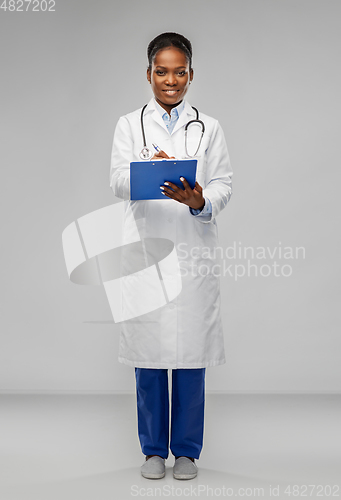 Image of african american female doctor with clipboard