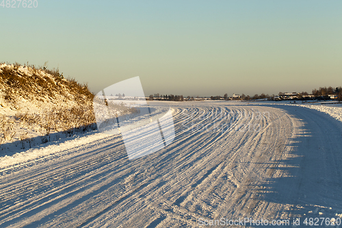 Image of road under the snow