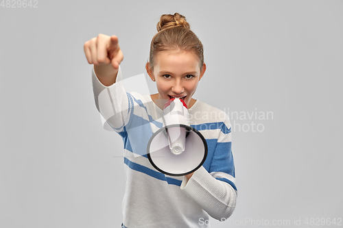 Image of teenage girl speaking to megaphone