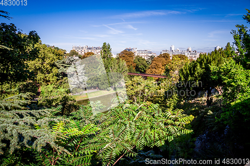 Image of Pond in Buttes-Chaumont Park, Paris