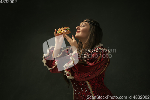 Image of Medieval young woman in old-fashioned costume