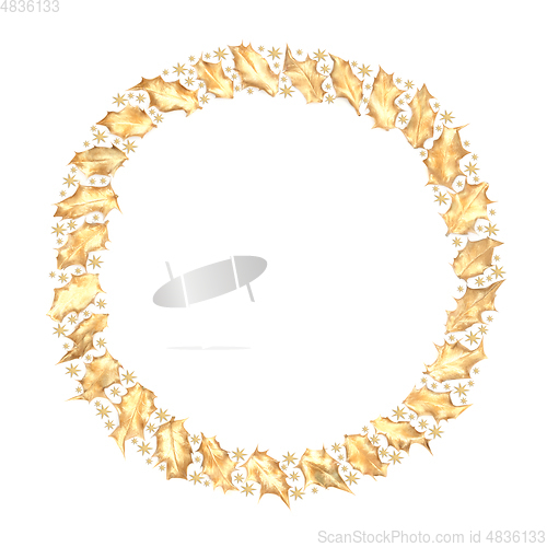 Image of Christmas Gold Star and Holly Leaf Wreath 