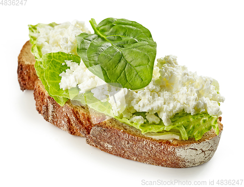 Image of breakfast sandwich with cottage cheese