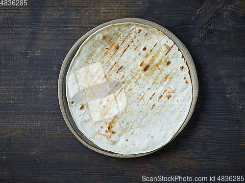 Image of tortilla on plate