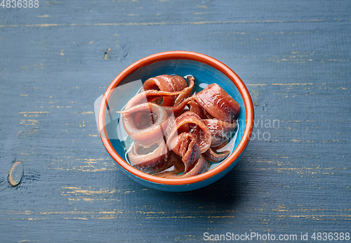 Image of bowl of canned anchovy fillets