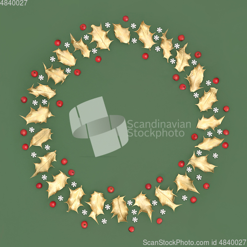 Image of Christmas Wreath with Snowflakes Gold Holly and Red Berries