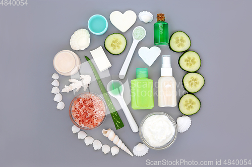 Image of Natural Aloe Vera and Cucumber Beauty Treatment
