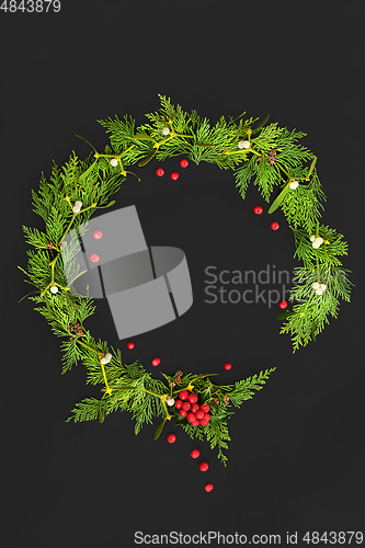 Image of Natural Christmas Holly Mistletoe and Cedar Wreath