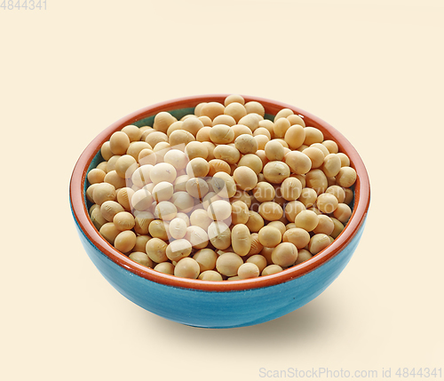 Image of bowl of soy beans