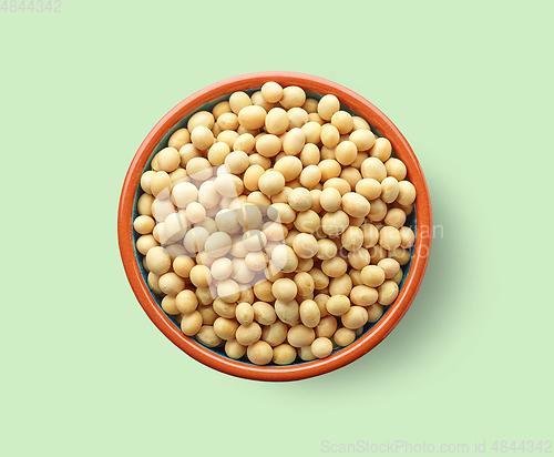 Image of bowl of soy beans