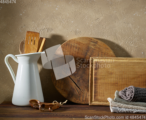 Image of various kitchen tools