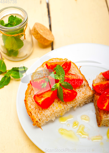 Image of Italian tomato bruschetta