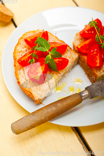 Image of Italian tomato bruschetta