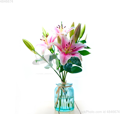 Image of pink lily flower bouquet