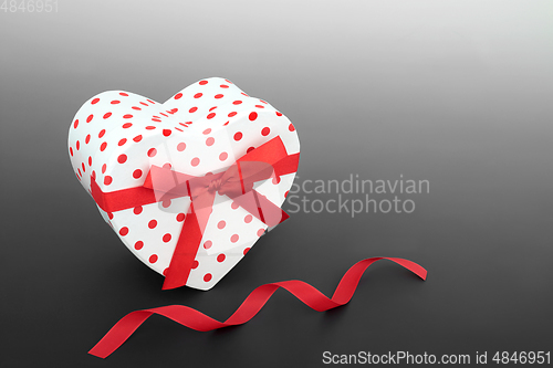 Image of Happy Valentines Day Surprise Gift Box