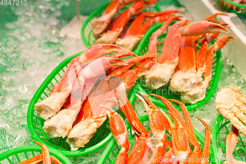 Image of Snow crab in fish market