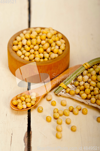 Image of organic soya beans