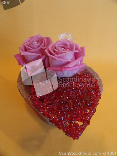 Image of Rose arrangement