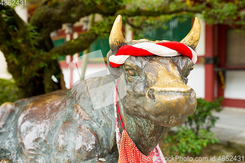 Image of Bull statue in Dazaifu Tenmangu Shrine