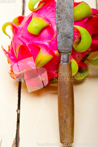 Image of fresh dragon fruit