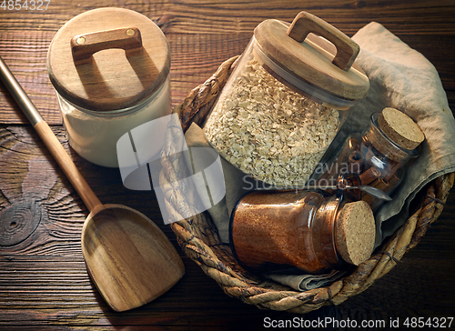 Image of product storage jars