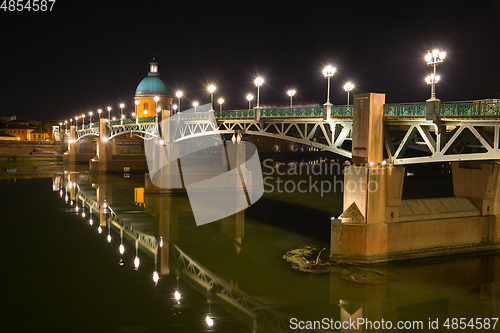 Image of Saint-Pierre Bridge Toulouse, France