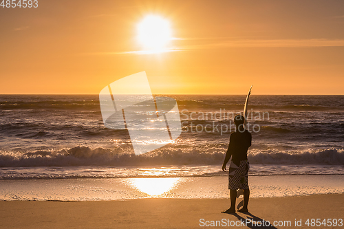 Image of Surfer watching the waves