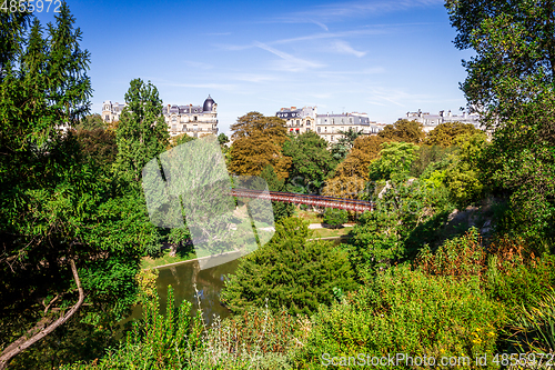 Image of Pond in Buttes-Chaumont Park, Paris
