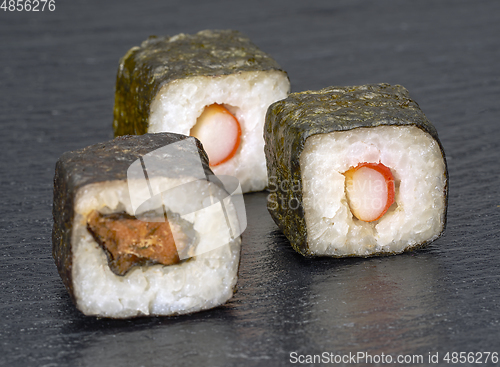 Image of sushi dish variation