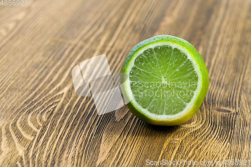 Image of Green lime, close-up