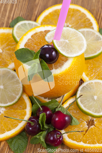 Image of Fruit for eating pieces