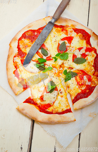 Image of Italian pizza Margherita