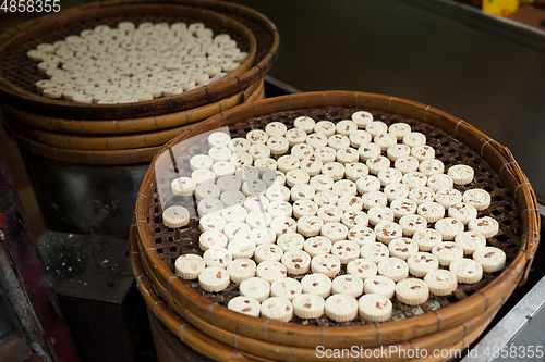 Image of Almond cookies in basket