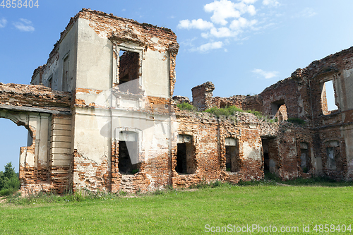 Image of ruins ancient castle