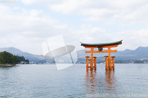 Image of itsukushima shrine japan 