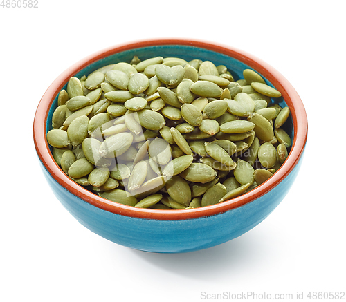 Image of bowl of pumpkin seeds