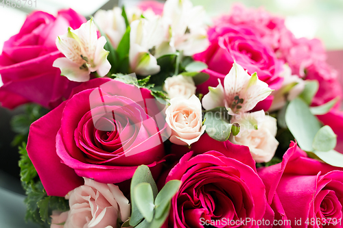 Image of Red roses bouquet  