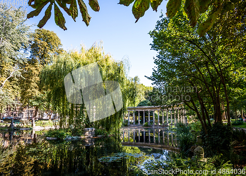 Image of Corinthian colonnade in Parc Monceau, Paris, France