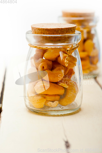 Image of cashew nuts on a glass jar