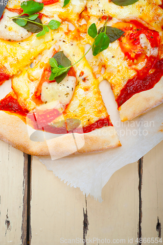 Image of Italian pizza Margherita