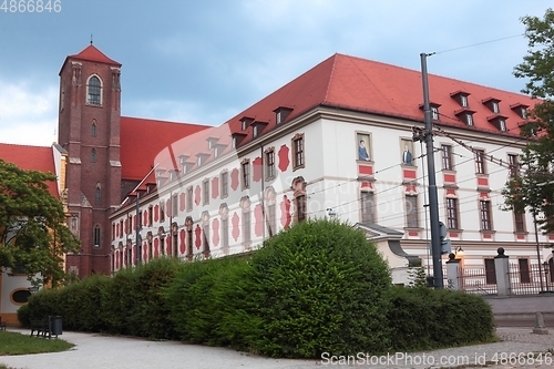 Image of Temple and library in Wroclaw