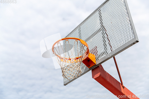 Image of outdoor basketball hoop