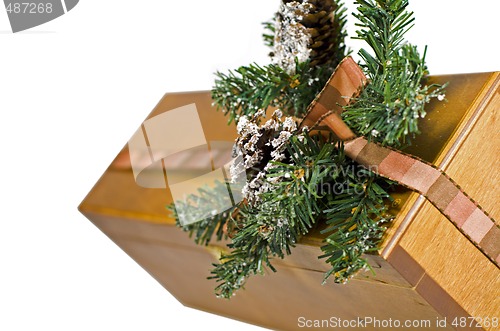 Image of wooden gift box