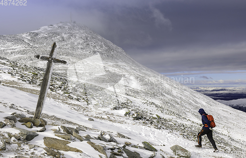 Image of Running up to Gaustatoppen