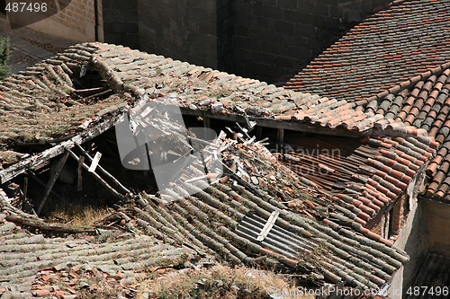 Image of Damaged roof