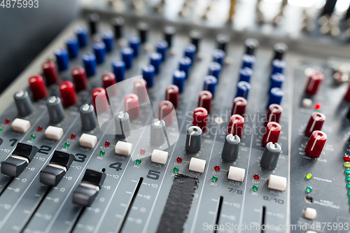 Image of Sound mixer