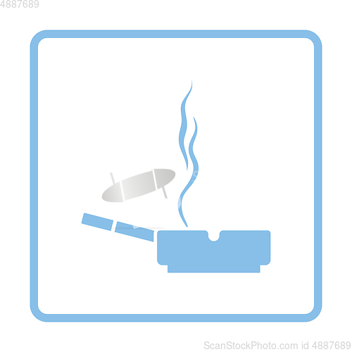 Image of Cigarette in an ashtray icon