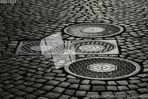 Image of Manhole cover in Bergen