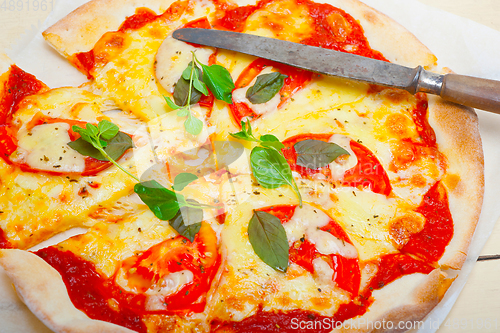 Image of Italian pizza Margherita